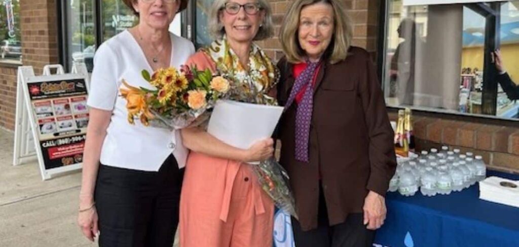 Linda Hyla and Pat Dillon day of pantry renaming SIZED FOR CAROUSEL